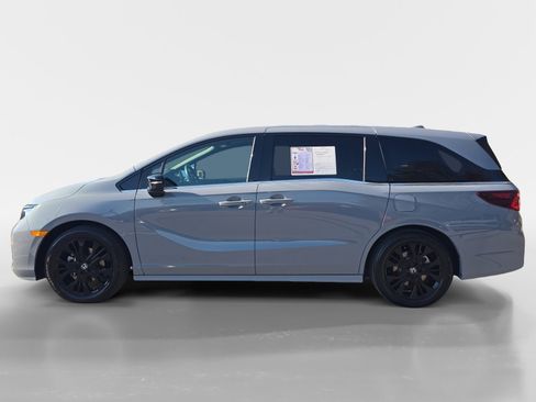 Used 2025 Honda Odyssey Sport-L image 2