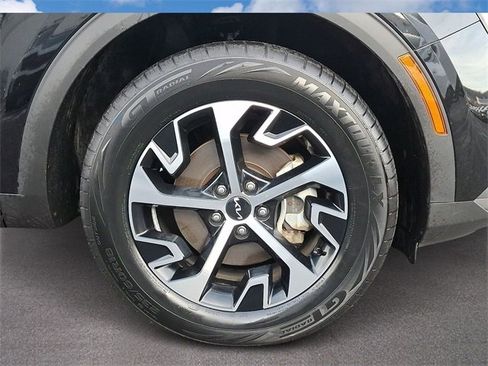 Certified 2023 Kia Sportage EX image 7