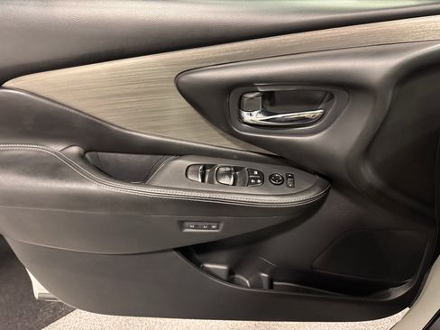 Used 2017 Nissan Murano Platinum w/ Platinum Technology Package image 23