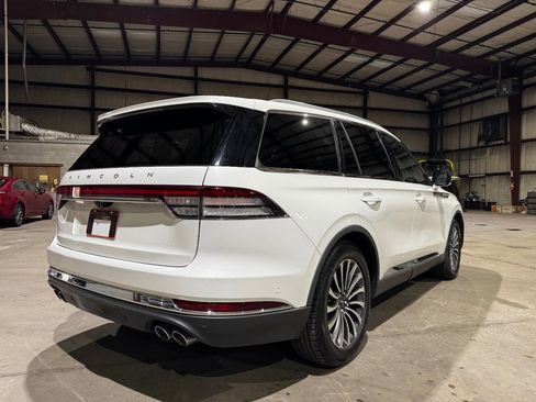 Used 2020 Lincoln Aviator Reserve w/ Equipment Group 201A image 5
