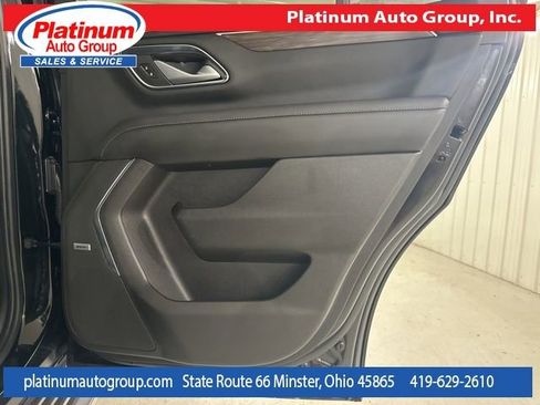 Used 2022 Chevrolet Tahoe LT w/ Luxury Package AWD/4WD image 50