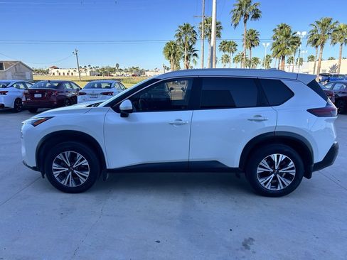 Certified 2023 Nissan Rogue SV w/ SV Premium B Package image 4