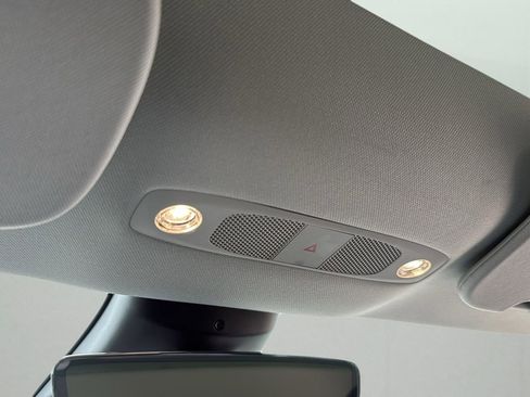 Used 2022 Tesla Model 3 Performance image 23