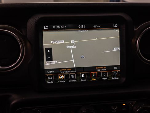 Used 2022 Jeep Wrangler Unlimited Rubicon 4xe w/ Dual Top Group AWD/4WD image 26