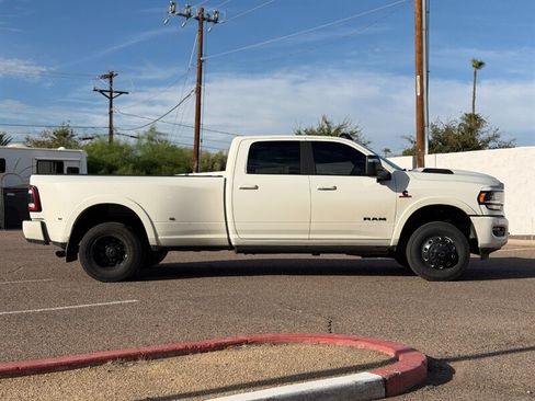 Used 2024 RAM 3500 Limited w/ Night Edition AWD/4WD image 3
