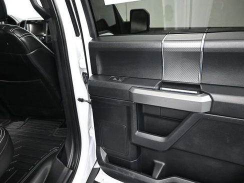 Used 2018 Ford F150 XLT w/ Equipment Group 302A Luxury AWD/4WD image 19