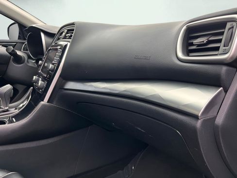 Used 2019 Nissan Maxima 3.5 SL w/ Floor Mat Group FWD image 31