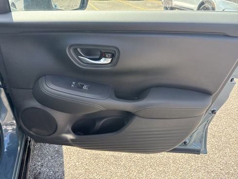 New 2026 Honda HR-V EX-L image 10