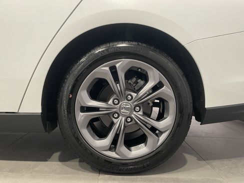 Used 2023 Honda Accord EX image 8