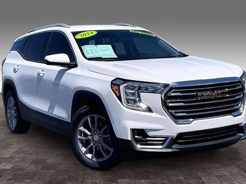 Used 2024 GMC Terrain SLT FWD image 11