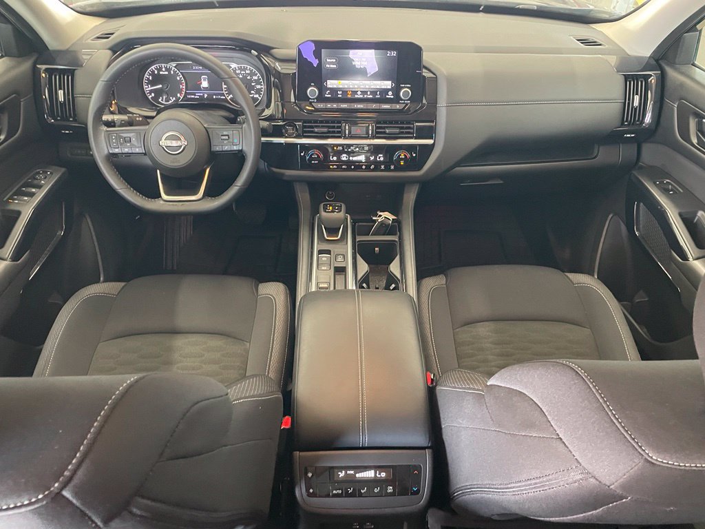 Certified 2025 Nissan Pathfinder SV w/ Cargo Package FWD image 11
