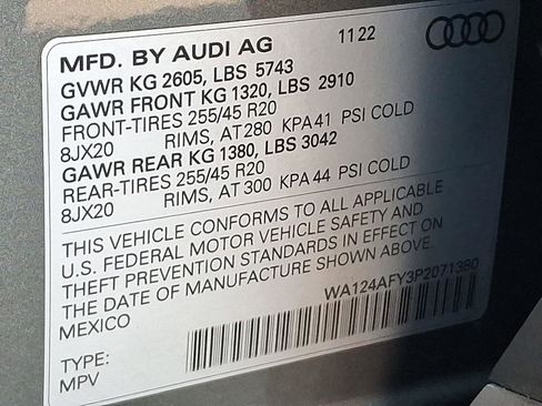 Used 2023 Audi SQ5 Premium Plus w/ Premium Plus Package image 27