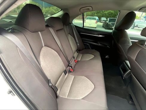 Used 2024 Toyota Camry LE FWD image 19