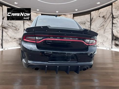 Used 2022 Dodge Charger Scat Pack RWD image 7