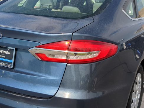 Used 2019 Ford Fusion S FWD image 12