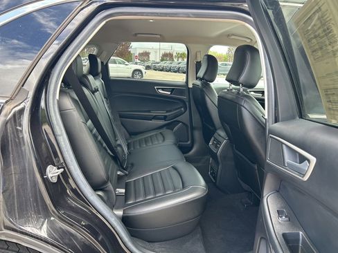 Used 2021 Ford Edge SEL w/ Convenience Package image 42