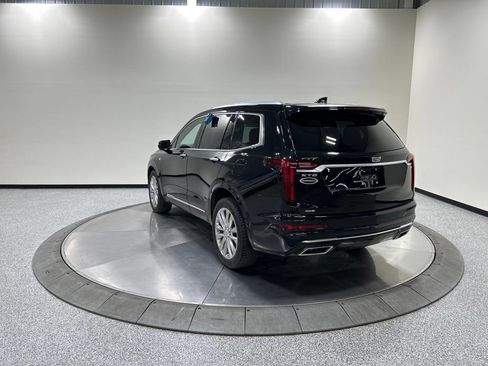 Used 2022 Cadillac XT6 Premium Luxury AWD/4WD image 9