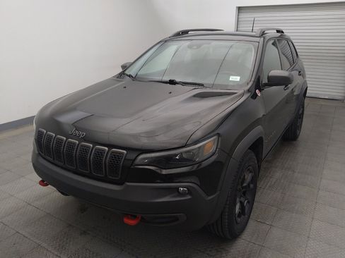 Used 2021 Jeep Cherokee Trailhawk w/ Comfort/Convenience Group AWD/4WD image 15