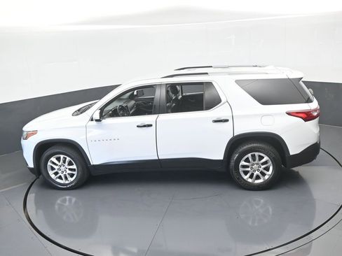 Used 2018 Chevrolet Traverse LT image 51