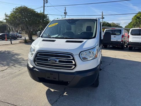 Used 2016 Ford Transit 250 130 Low Roof w/ Exterior Upgrade Package RWD image 5