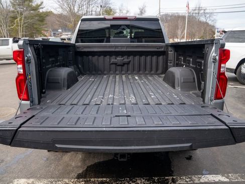 Used 2023 Chevrolet Silverado 1500 RST image 6