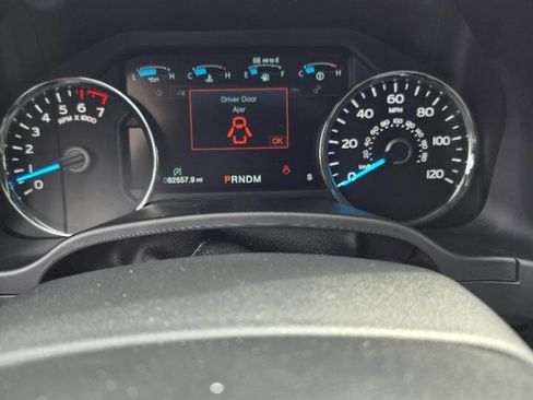 Used 2020 Ford F150 Lariat w/ Equipment Group 502A Luxury AWD/4WD image 13