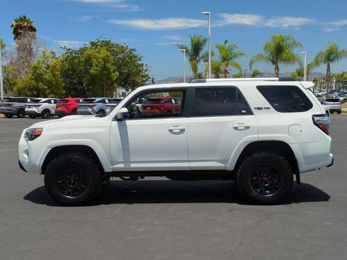 Used 2016 Toyota 4Runner TRD Pro AWD/4WD image 8
