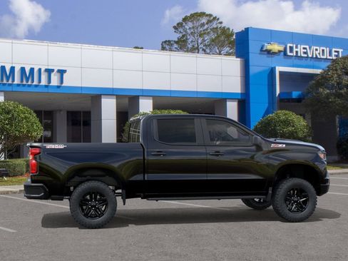 New 2026 Chevrolet Silverado 1500 Custom Trail Boss AWD/4WD image 5