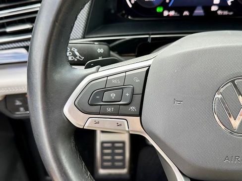 Certified 2024 Volkswagen Atlas Cross Sport SEL Premium R-Line image 33