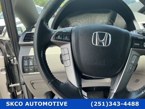 Used 2016 Honda Odyssey Touring image 19