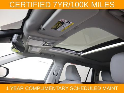 Used 2023 Toyota Highlander Platinum AWD/4WD image 28