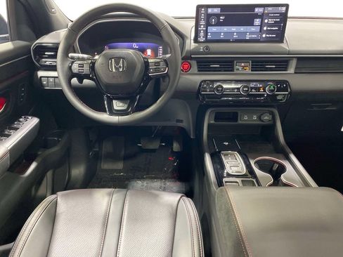 New 2026 Honda Pilot Black Edition image 10