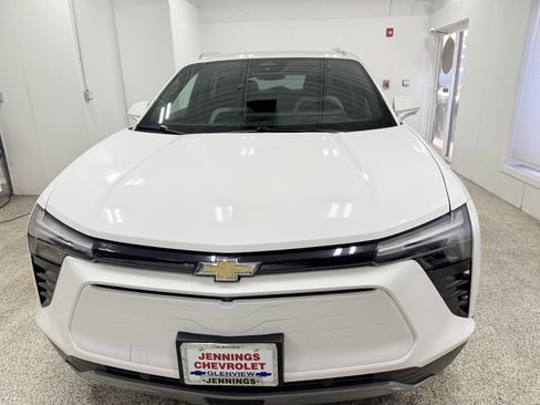 Used 2024 Chevrolet Blazer EV LT image 2