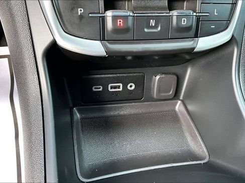 Used 2022 GMC Terrain SLE AWD/4WD image 33