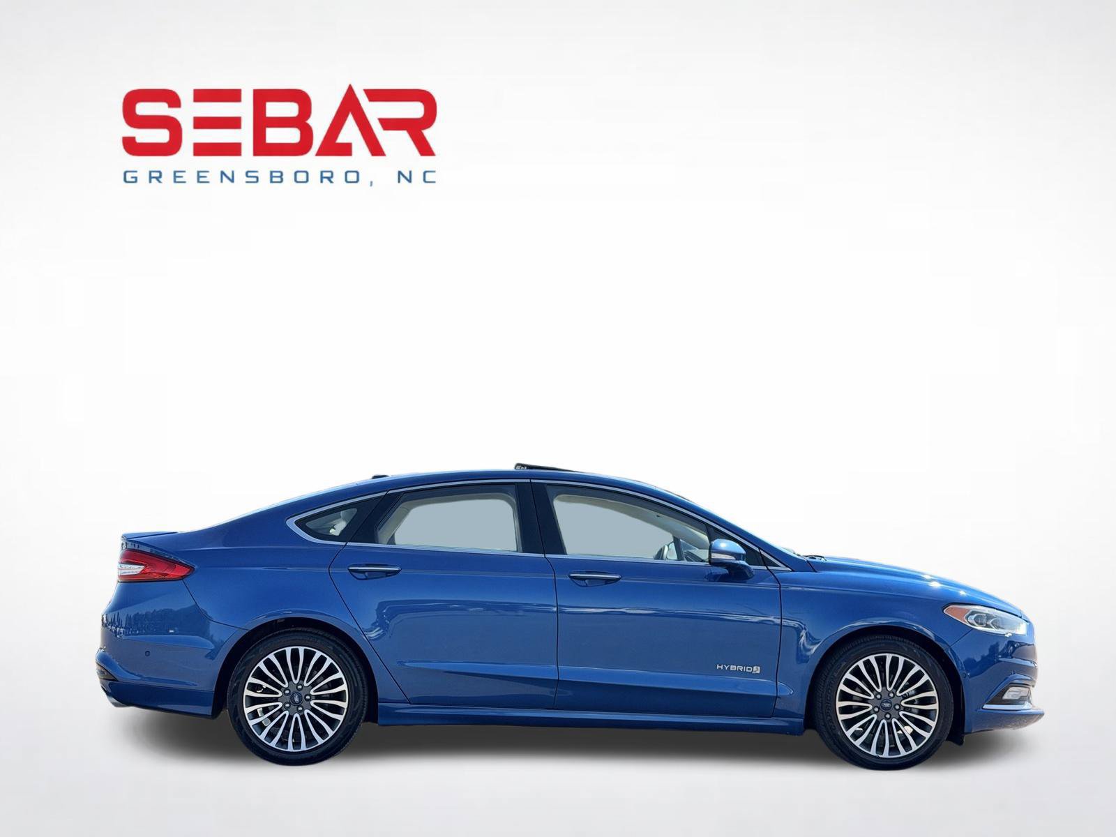 Used 2017 Ford Fusion Titanium FWD image 7