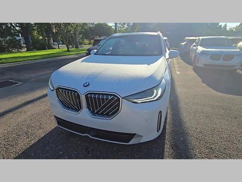 New 2025 BMW X3 xDrive30i w/ Premium Package image 22