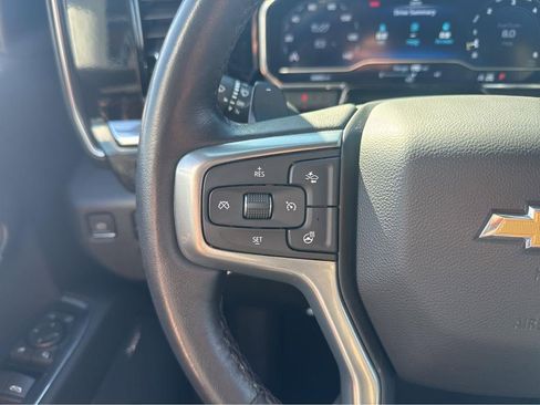 Used 2022 Chevrolet Silverado 1500 LTZ w/ Technology Package AWD/4WD image 19