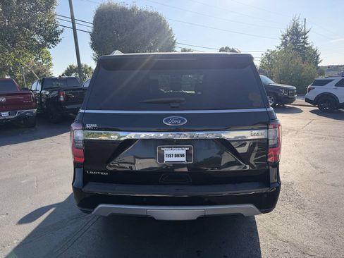 Used 2018 Ford Expedition Max Limited w/ Driver Assistance Package RWD image 5