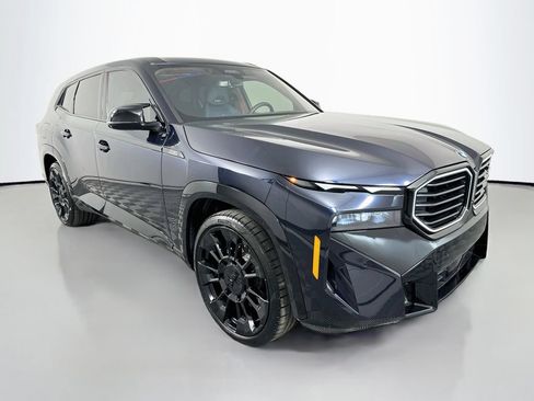 Used 2025 BMW XM AWD/4WD image 3