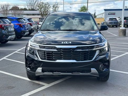 New 2026 Kia Seltos S FWD image 8