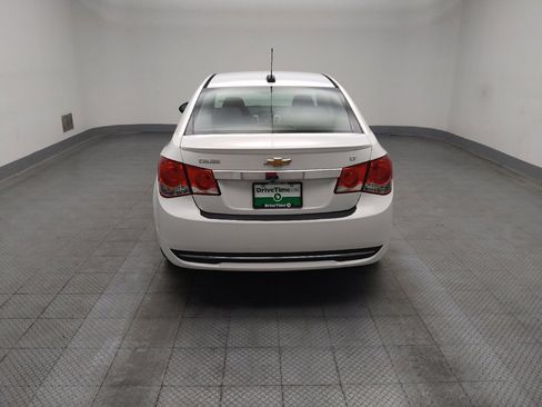 Used 2015 Chevrolet Cruze LT w/ Sun And Sound Package FWD image 6