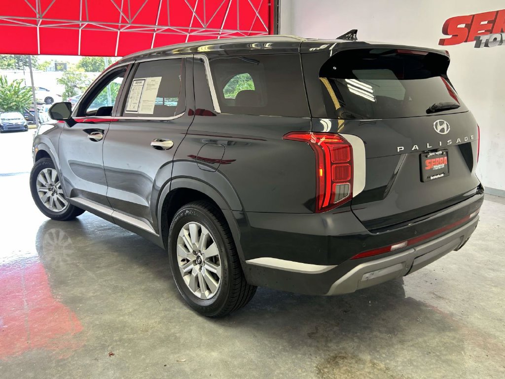 Used 2024 Hyundai Palisade SEL FWD image 5
