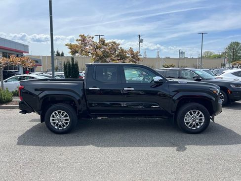 Used 2026 Toyota Tacoma Limited AWD/4WD image 6