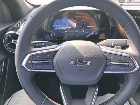 New 2026 Chevrolet Equinox LT w/ Midnight Edition FWD image 8