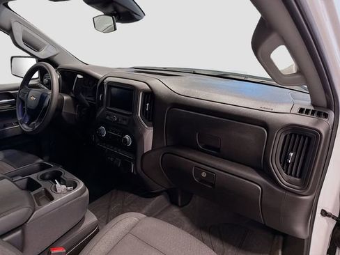 Certified 2024 Chevrolet Silverado 1500 Custom image 24
