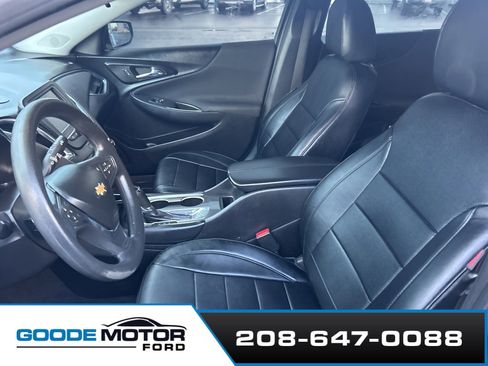 Used 2016 Chevrolet Malibu LT image 6