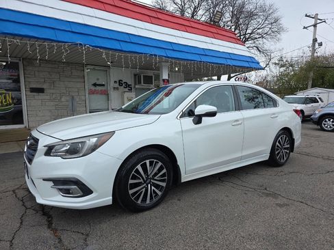Used 2018 Subaru Legacy 2.5i Premium image 3