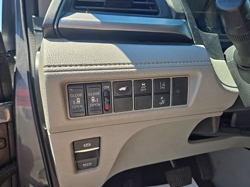 Used 2020 Honda Odyssey EX-L image 16