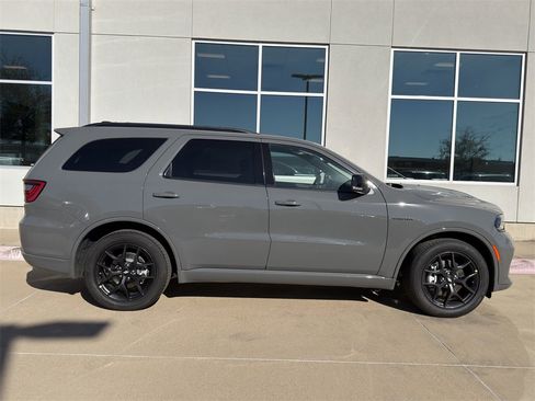 New 2026 Dodge Durango GT image 4