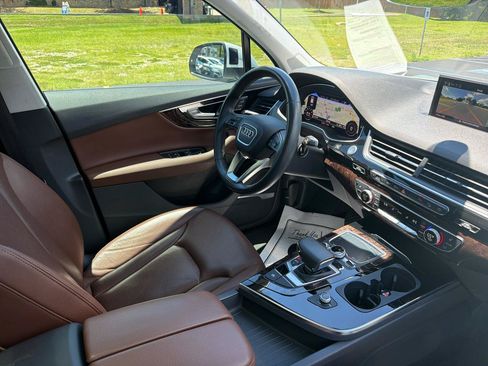 Used 2019 Audi Q7 3.0T Premium Plus AWD/4WD image 8